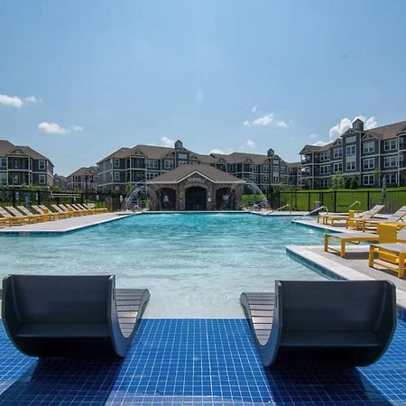 Landing At Center 301 - 2 Bedrooms In Belton Exterior foto